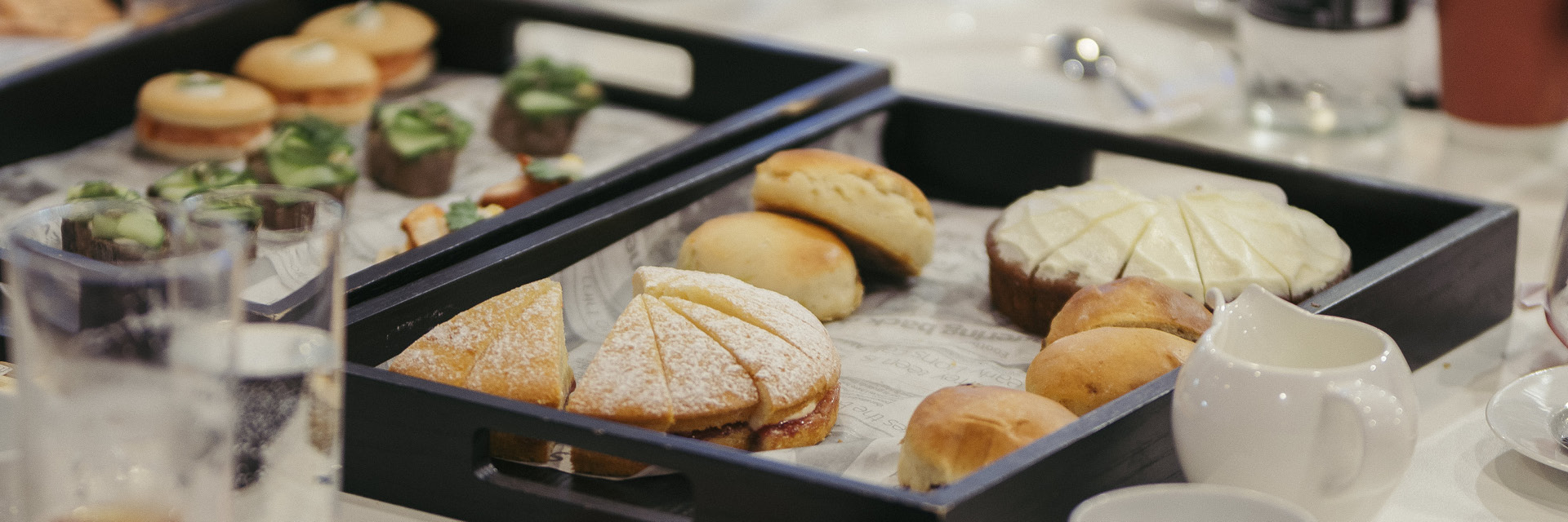 The Oval England Club Cake